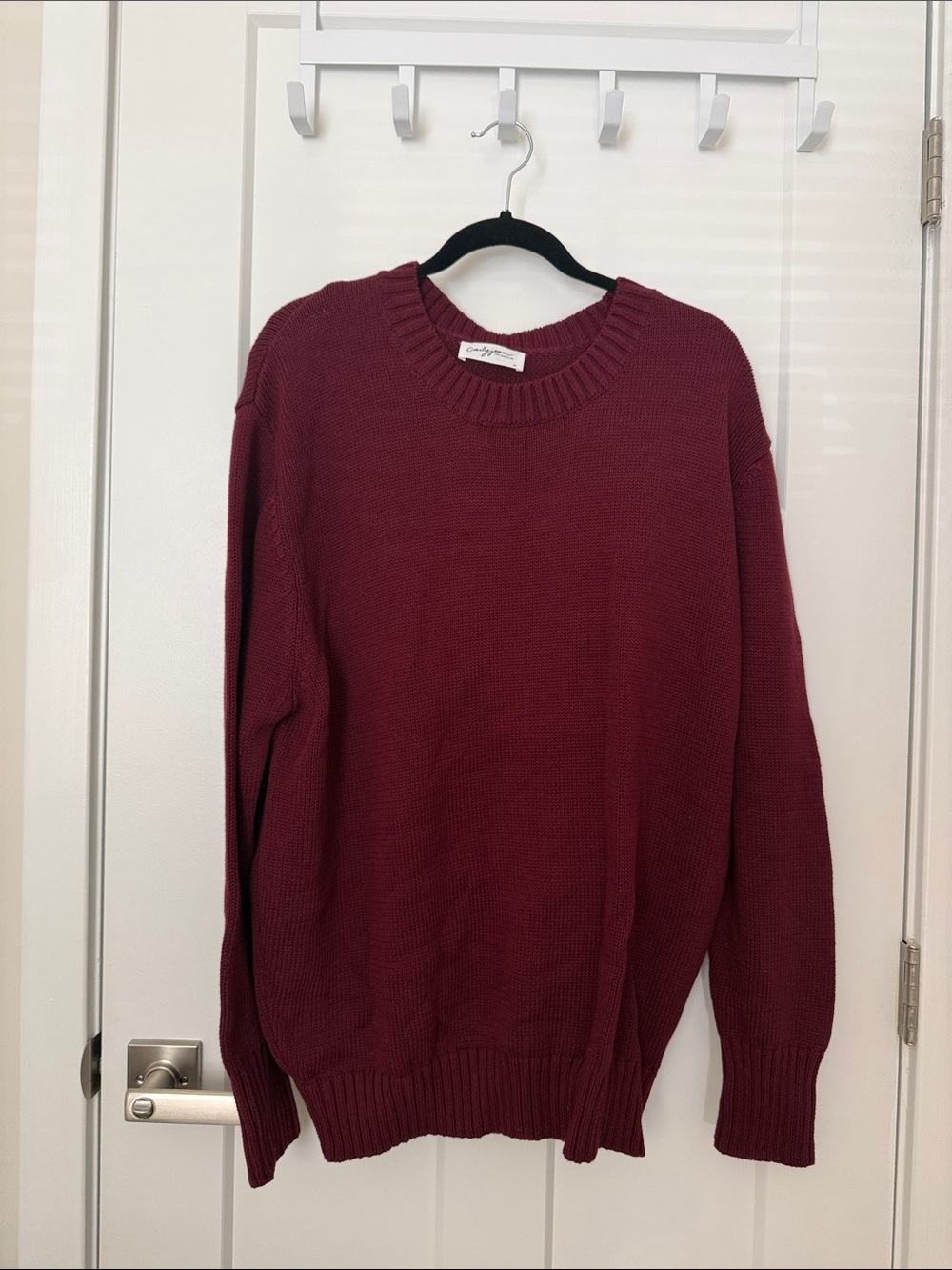 NWOT-Carly Jean Los Angeles Ryann Sweater in Burgundy - Picture 2 of 4